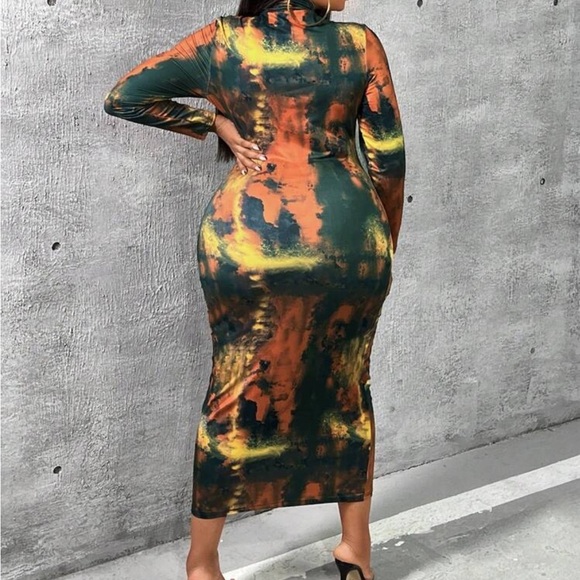 Shein Curve Multicolor Long Sleeve MIDI Dress - Picture 8 of 8